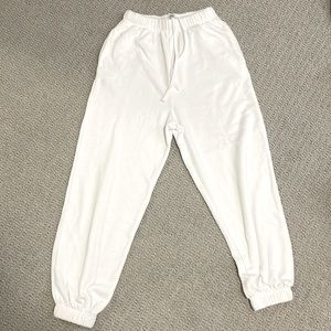 Garage White Sweatpants/jogger